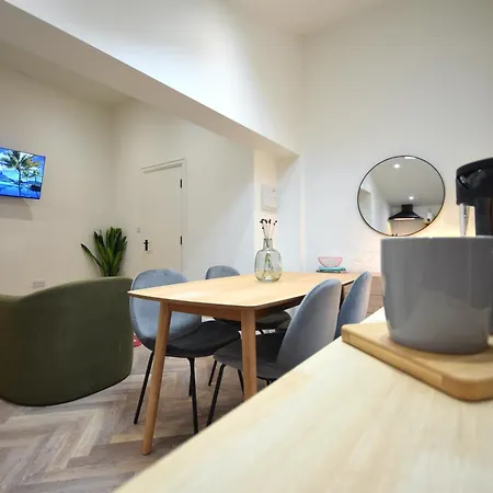 Cityescape - Spacious 1br Duplex Sofabed - Nq Ferienhaus Manchester