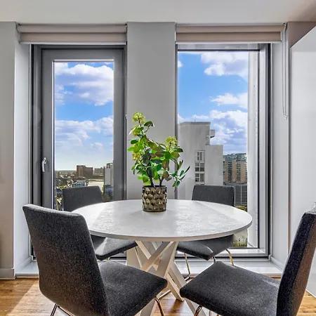 Beautiful Luxury By Media & Man Utd - Pass The Keys Appartement