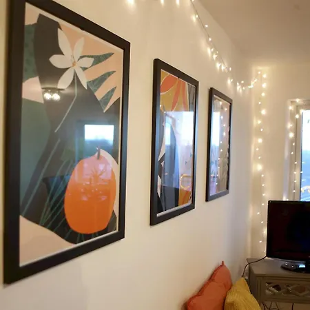 Cosy Mins Away To Man Etihad Arena - Pass The Keys *