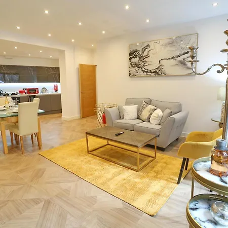 Mill Conversion Flat Mins From Bars Shops - Pass The Keys * Manchester