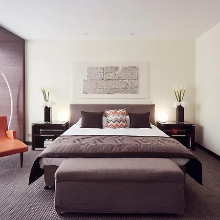 Отель The Lowry 5*