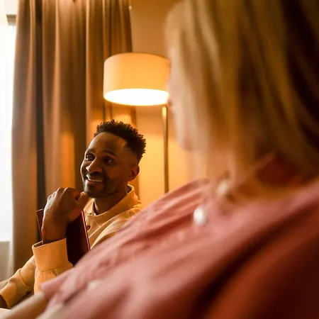 Hotel Clayton Centre 4*