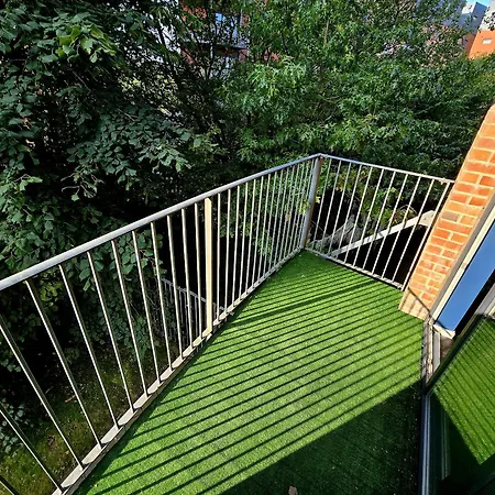 公寓 2 Bed With Balcony Private Parking Near Etihad Stadium, Coop Live *