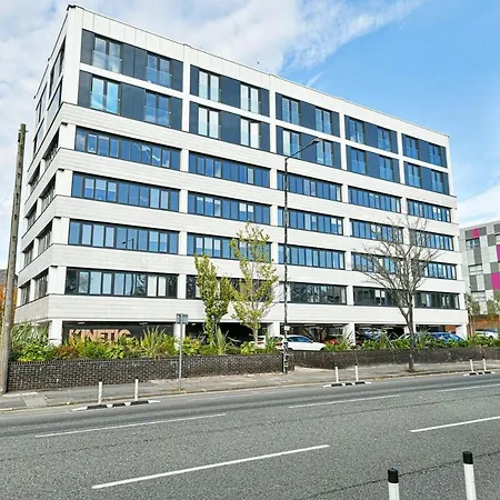 Kinetic By Guestz Μάντσεστερ