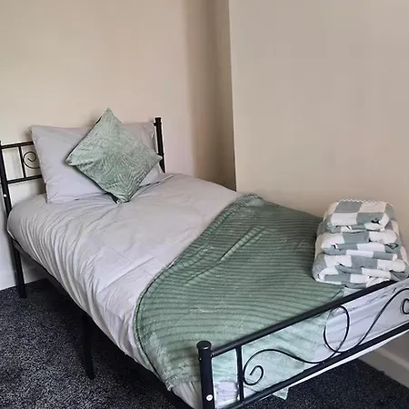 Appartement 3 Sleeps W Freeparking Wifi Self-checkin Manchester