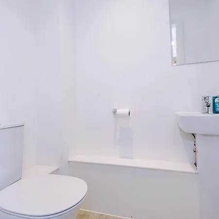 Lejlighed Modern 2 Bed With Balcony By Host A Manchester