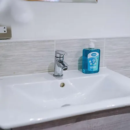 公寓 Modern 2 Bed With Balcony By Host A 曼彻斯特