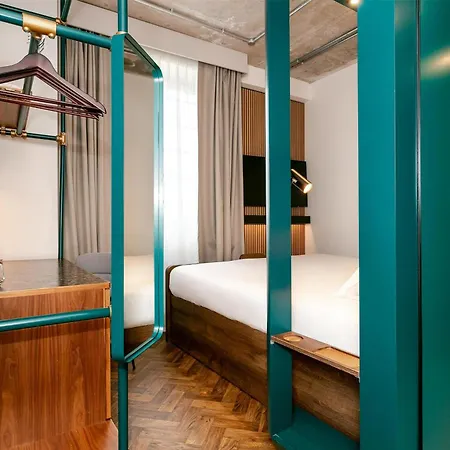 Yotel Deansgate Hotel Manchester