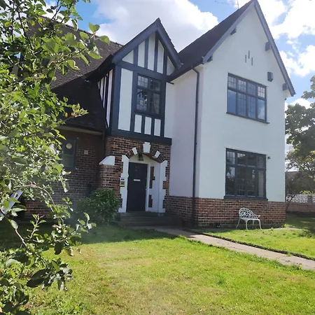 Luxury Free Wifi Old Trafford