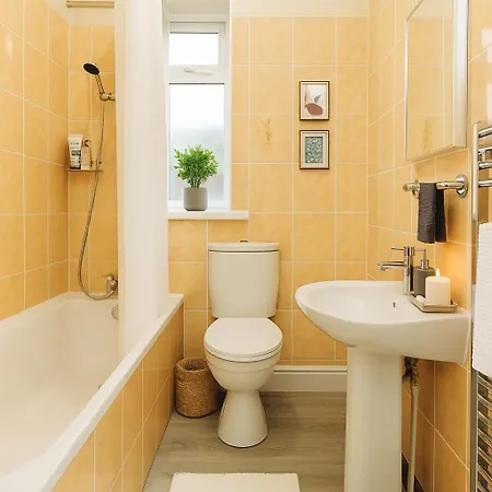 2 Beds Suburb Nestled Nook