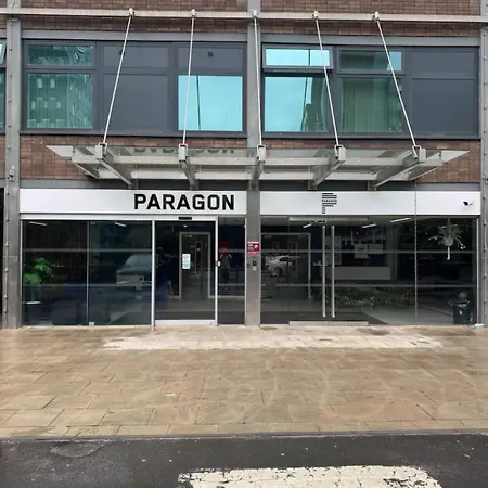 Modern & Stylish 1-bed Near Old Trafford And דירה *