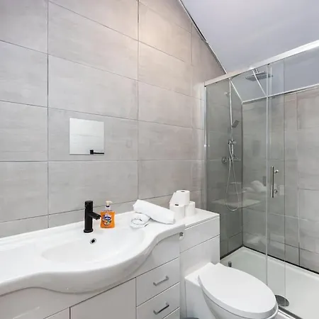 The Didsbury Loft * Manchester