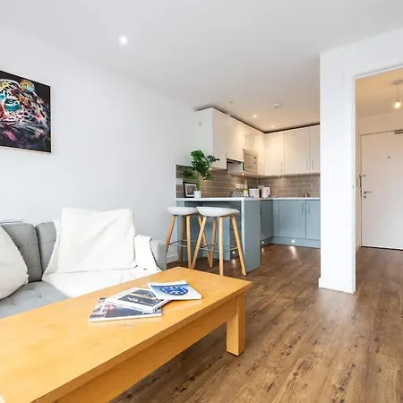 The Withington Loft- Near Christie Hospital * Manchester