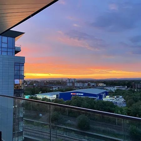 Old Trafford Stadium Spacious And Apartment *