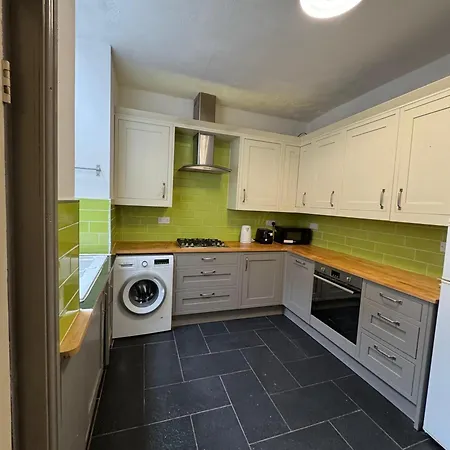 Comfort And Leisure בית אירוח *