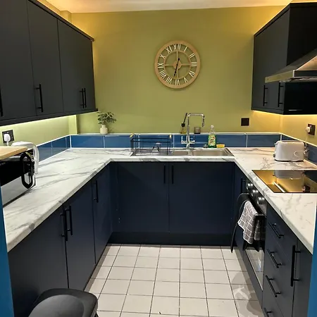 Spacious - Parking - Next To Ao Arena - Local Attraction&transport Links Mánchester