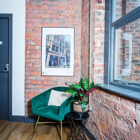 Stylish Grade Ii Listed 1-bed Northern Quarter Апартаменты Манчестер