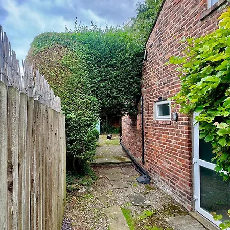 Διαμέρισμα The Roost