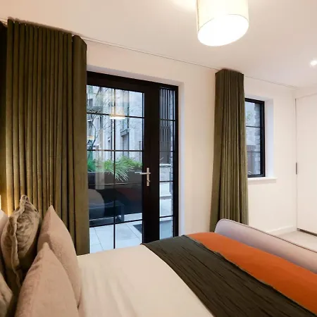 Tatil Evi Shales At The Heim Manchester