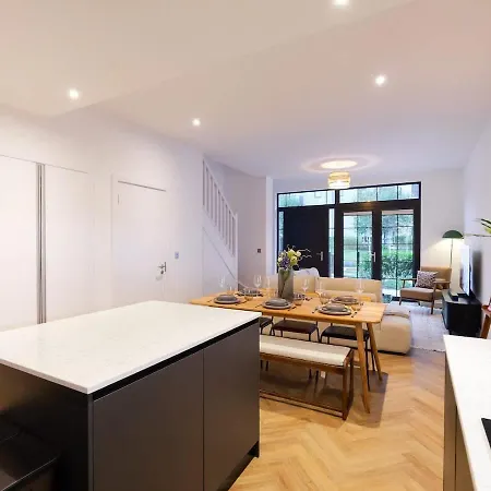 Shales At The Heim بيت للعطل