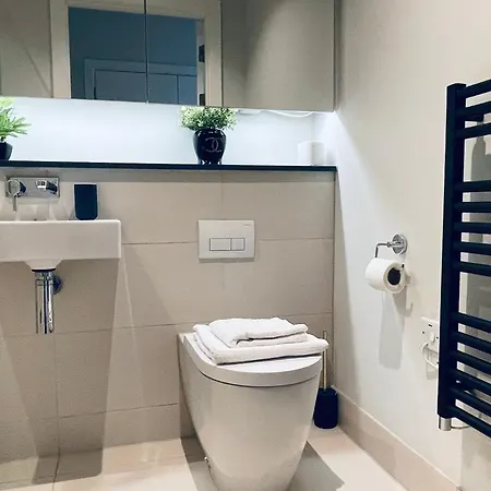 Sky View * Манчестер