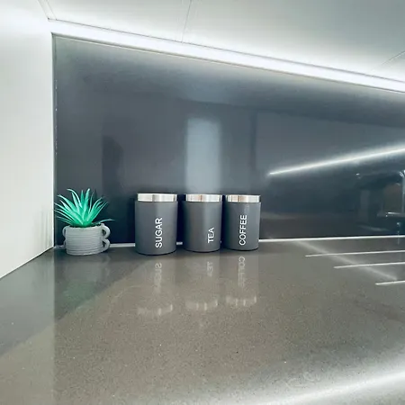 アパート Sky View