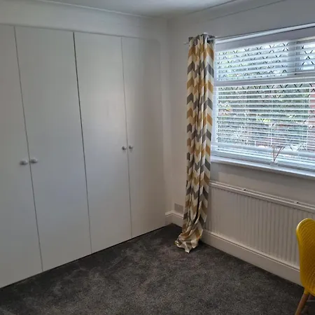 別荘 Cosy 2-bed House In