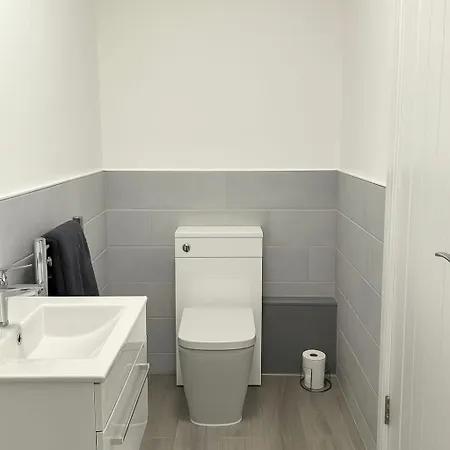 Kehoe's Near Etihad Stadium & Coop Live Arena Sleeps 4 Manchester