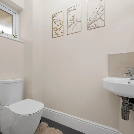 4 Bedroom House In Appartement Manchester