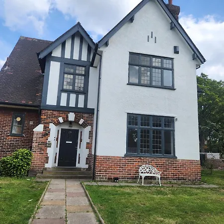 Luxury Free Wifi Old Trafford Homestay Manchester