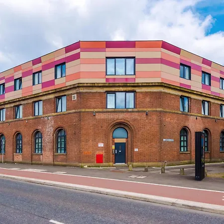 Large Salford -free Parking