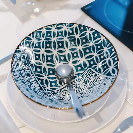 Duplex In Salford, 2br&2ba, Full Kitchen מנצ'סטר