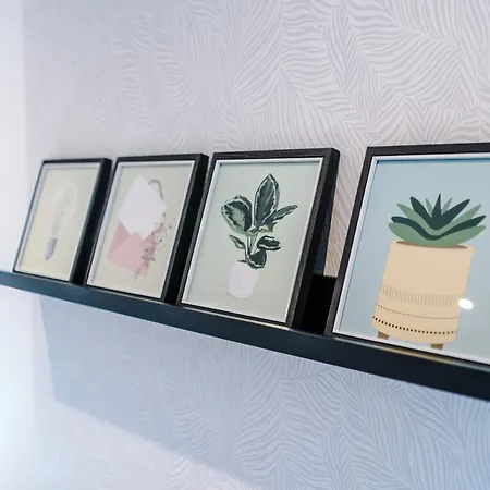 Duplex In Salford, 2br&2ba, Full Kitchen Manchester