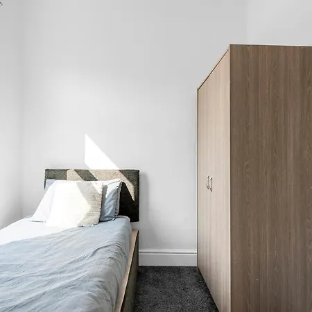 Apartment Brookland 4br House Serviced Short Lets With Wifi *