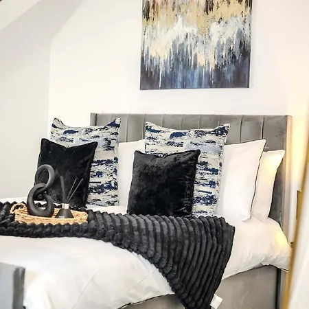 The Modern 1br Near Etihad Stadium & Coop Live * مانشستر