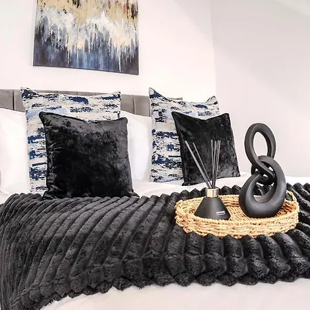 The Modern 1br Near Etihad Stadium & Coop Live شقة