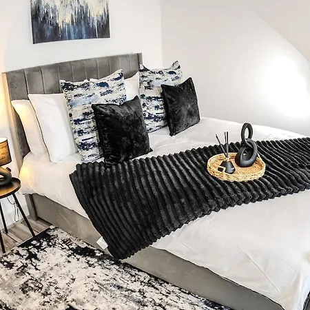 Daire The Modern 1br Near Etihad Stadium & Coop Live Manchester