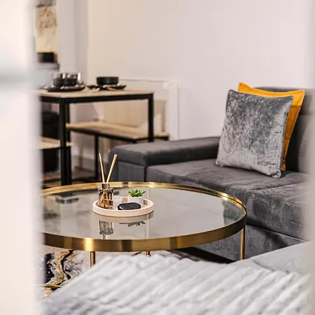 The Modern 1br Near Etihad Stadium & Coop Live *