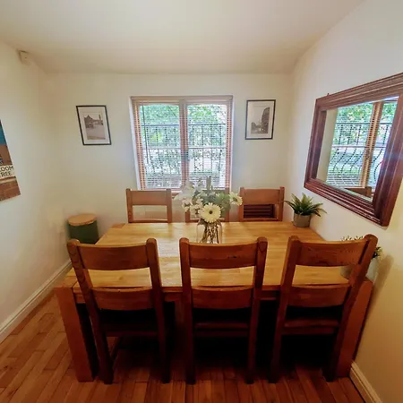 Detached House With Gated Parking In Whalley Range, Near Centre *