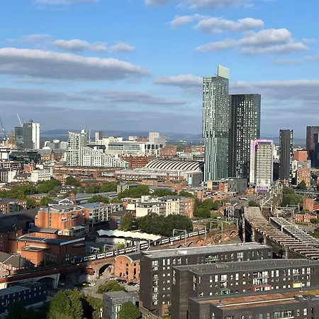 Ficus Hill Private Ensuite Room Accommodatie bij particulieren Manchester