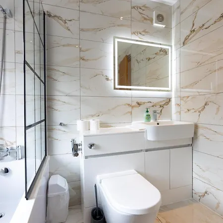 Perfect Stylish 2 Bed In Stockport 아파트 *