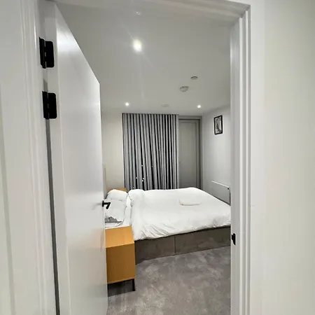 2 Bed Lux Centre Apartmán *