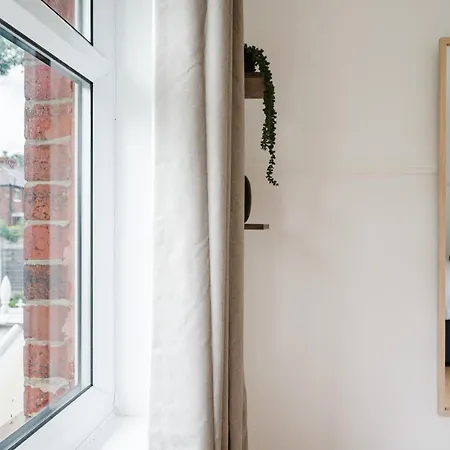 Apartamento Heaton House - Parkside Charm And Comfort *