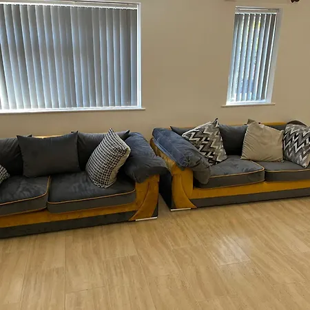 3 Bedroom Luxurious * Manchester