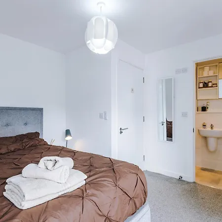 Apartamento Spacious In Mcr - Free Parking, Ps5 & Superfast Wifi *