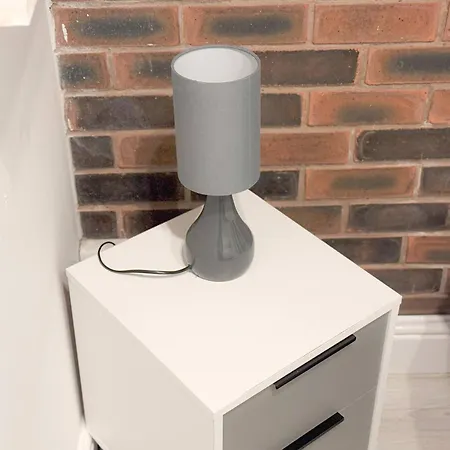 5bdr | Tram Access|free St Parking *