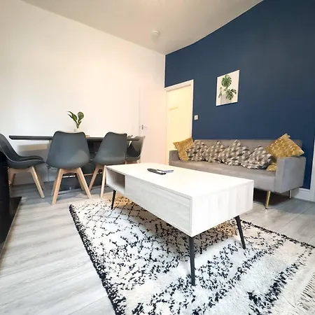 Nyaraló 5bdr | Tram Access|free St Parking Manchester