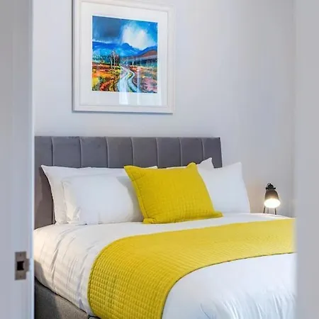 Apartamento Morden 2br With Views Mánchester