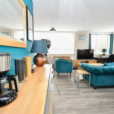 Apartamento Lovely 2 Bedroom In Salford