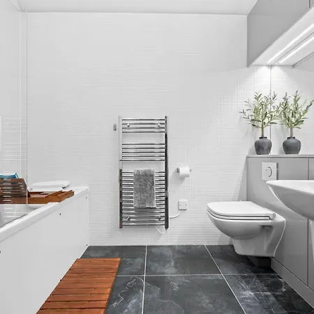 Cityscape Mcr Townhouse - Free Parking & Garden Vakantiehuis Manchester